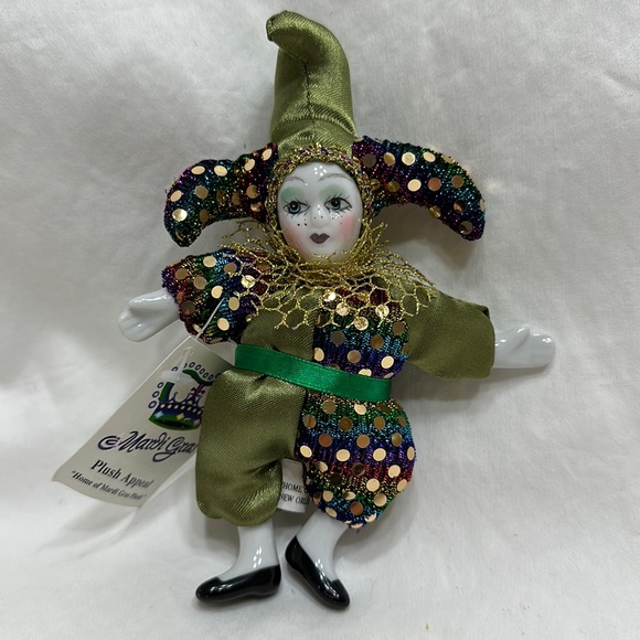 Mardi Gras jester magnet - Picture 1 of 2